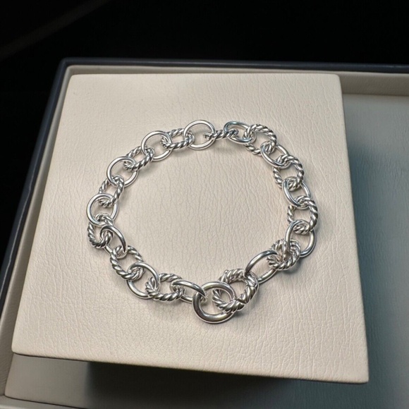 David Yurman Oval Link Bracelet - Picture 4 of 6